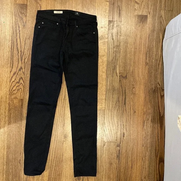 AG The Stilt Cigarette Leg black pants